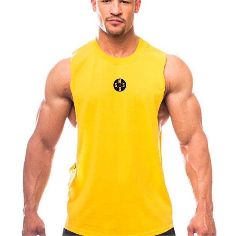 Men's side dug large slit sleeveless fitness vest